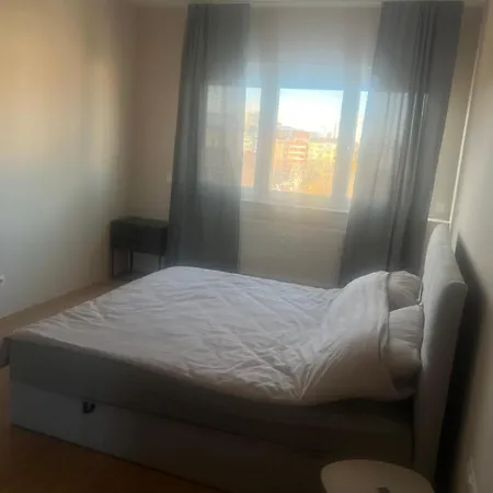 Διαμέρισμα Lux, Spacious And Comfort Next To National Palace Of Culture *