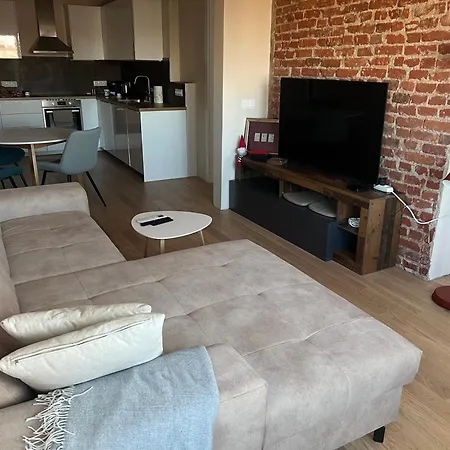 Lux, Spacious And Comfort Next To National Palace Of Culture Sofia
